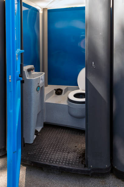 Portable Toilet Options We Offer in Palmhurst, TX